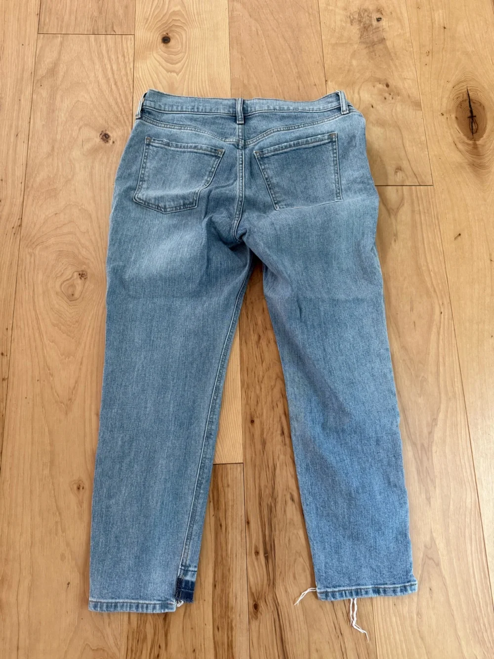 Old Navy boyfriend jeans with contrast raw hem, cropped, size 4, mid-rise